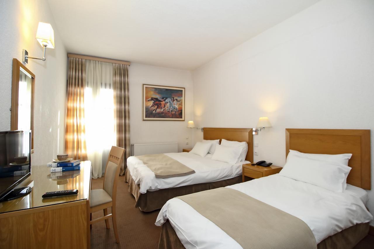 אראחובה Boutique Hotel Parnassia מראה חיצוני תמונה