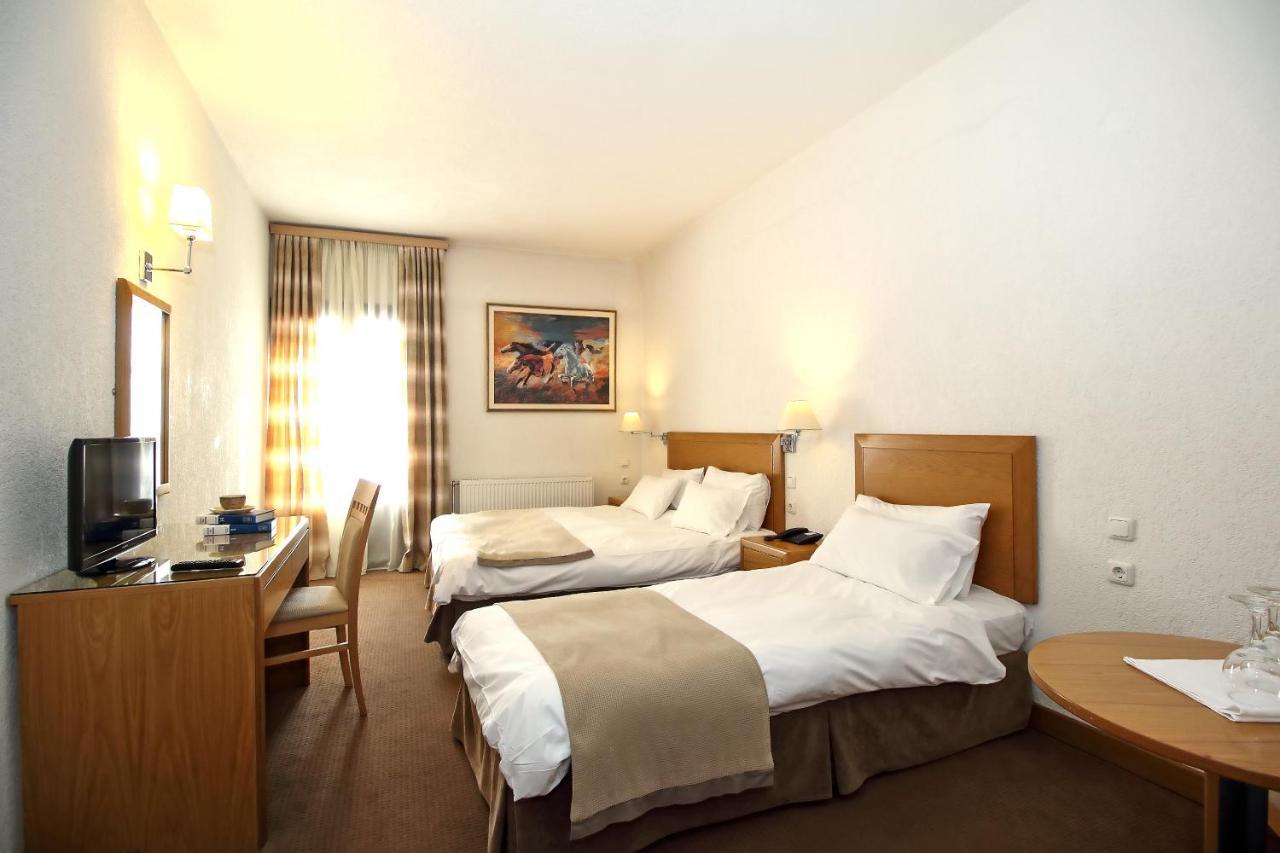 אראחובה Boutique Hotel Parnassia מראה חיצוני תמונה
